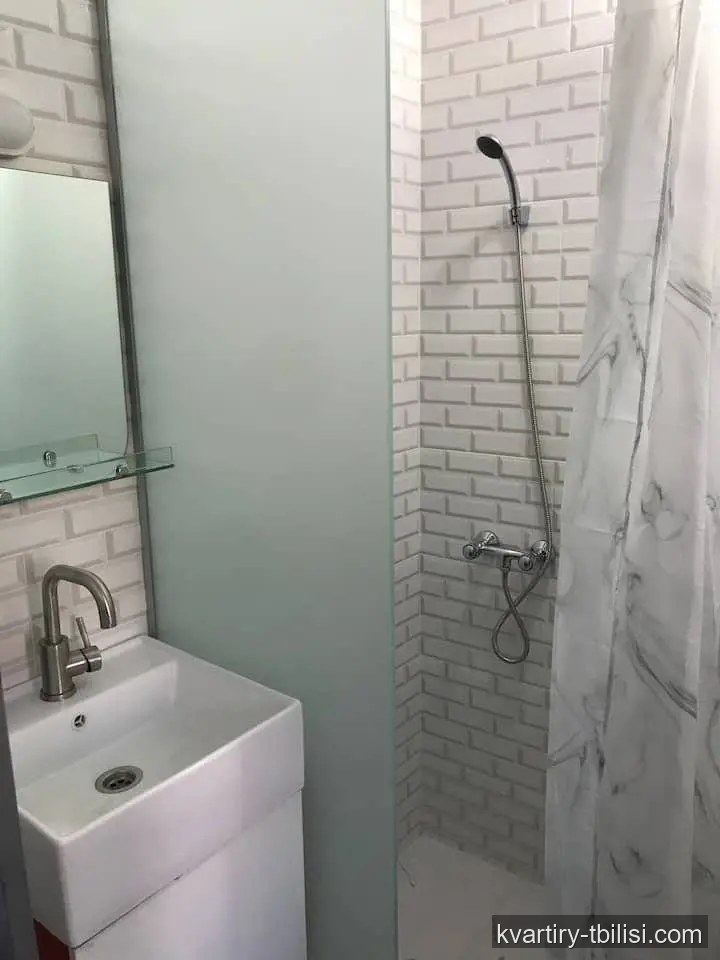 Двухкомнатная квартира на Мтацминде — 450 USD/мес | Tbilisi Homes