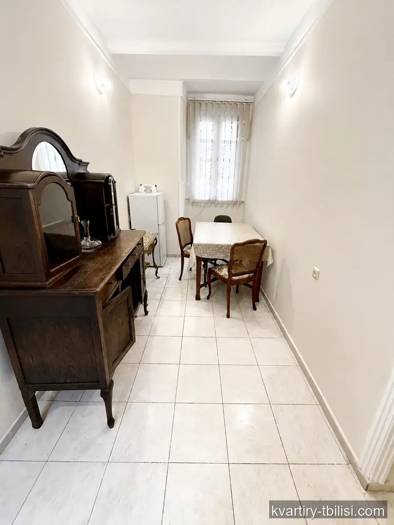 Двухкомнатная квартира на Мтацминде — 1 500 USD/мес | Tbilisi Homes