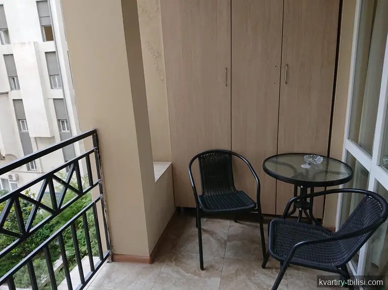 Двухкомнатная квартира на Мтацминде — 800 USD/мес | Tbilisi Homes