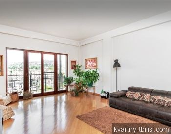 2-bedroom Apartment for rent in Mtatsminda, Tbilisi, 99.2 sqm, floor 1/5 — 1 600 USD/month | Tbilisi Homes