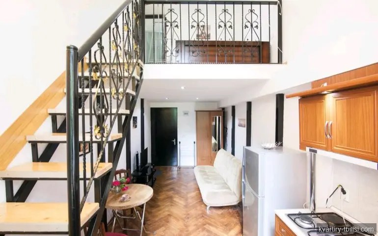 2-bedroom Apartment for rent in Mtatsminda, Tbilisi, 36 sqm, floor 2/2 — 550 USD/month | Tbilisi Homes