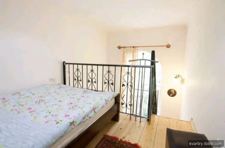 2-bedroom Apartment for rent in Mtatsminda, Tbilisi, 36 sqm, floor 2/2 — 550 USD/month | Tbilisi Homes