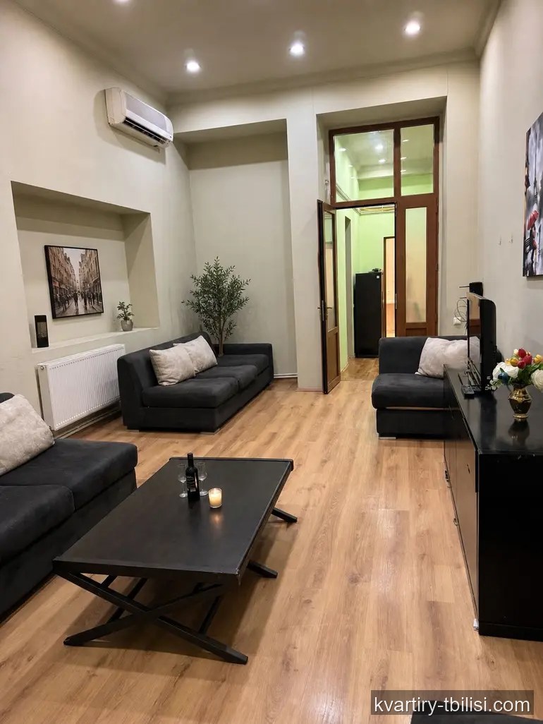 Двухкомнатная квартира на Мтацминде — 1 000 USD/мес | Tbilisi Homes