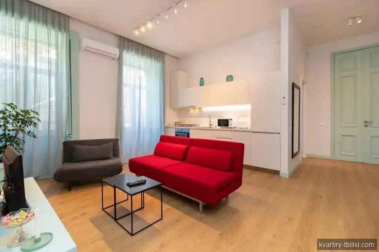 2-bedroom Apartment for rent in Mtatsminda, Tbilisi, 53 sqm, floor 1/1 — 1 100 USD/month | Tbilisi Homes