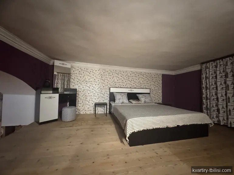 Двухкомнатная квартира на Мтацминде — 550 USD/мес | Tbilisi Homes