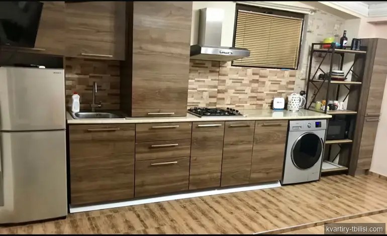 Трёхкомнатная квартира на Мтацминде — 650 USD/мес | Tbilisi Homes