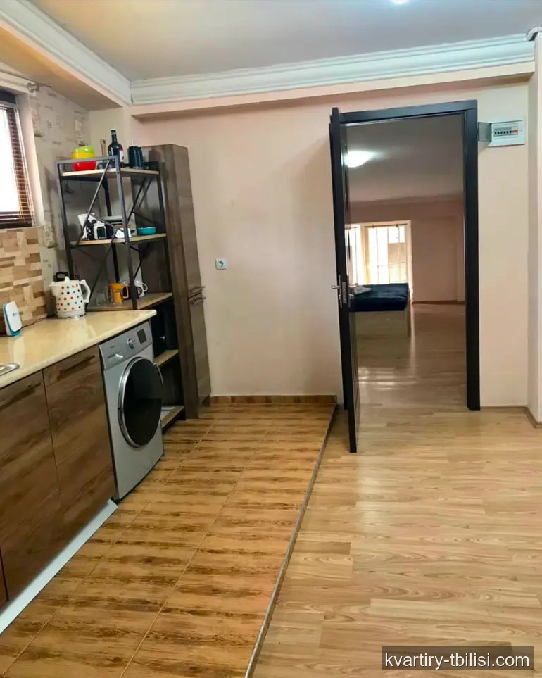 Трёхкомнатная квартира на Мтацминде — 650 USD/мес | Tbilisi Homes
