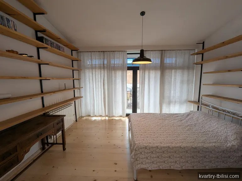 3-bedroom Apartment for rent in Mtatsminda, Tbilisi, 130 sqm, floor 3/3 — 1 550 USD/month | Tbilisi Homes
