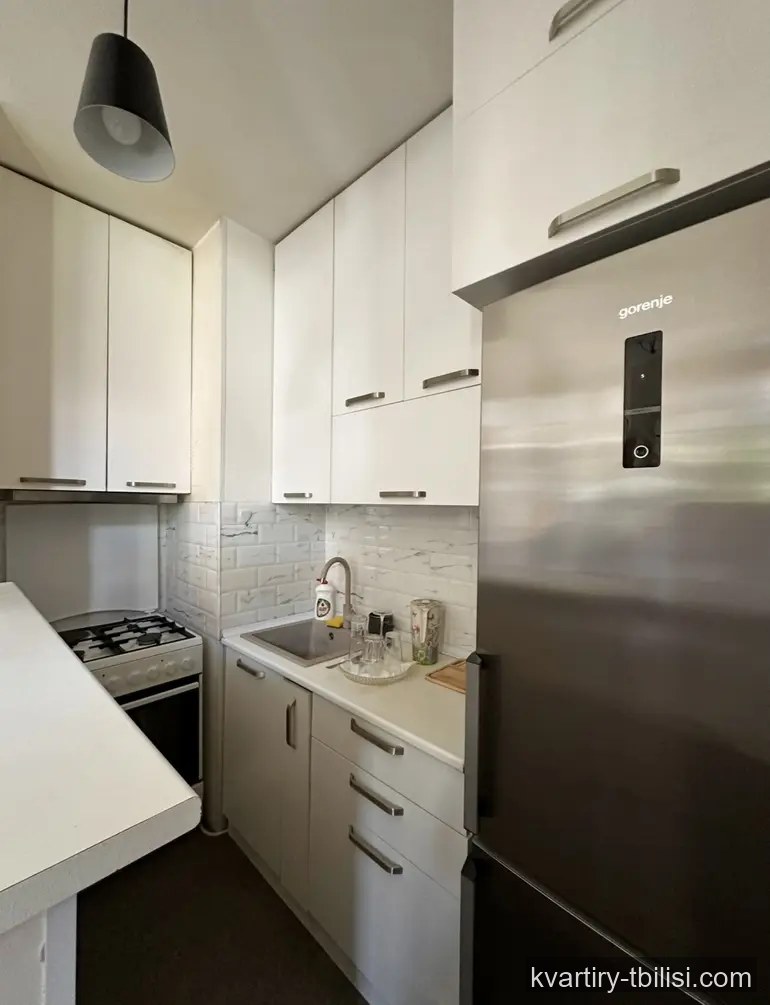 Трёхкомнатная квартира на Мтацминде — 550 USD/мес | Tbilisi Homes