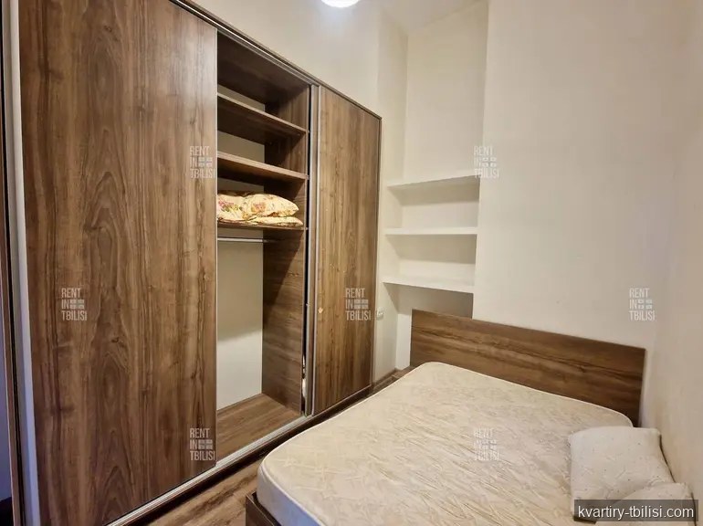 Трёхкомнатная квартира на Мтацминде — 550 USD/мес | Tbilisi Homes