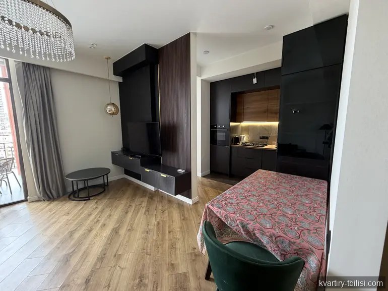 Трёхкомнатная квартира в Мухиани — 1 200 USD/мес | Tbilisi Homes