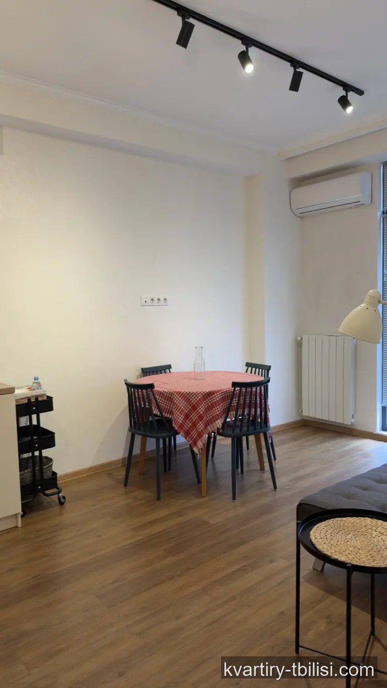 Трёхкомнатная квартира в Надзаладеви — 900 USD/мес | Tbilisi Homes