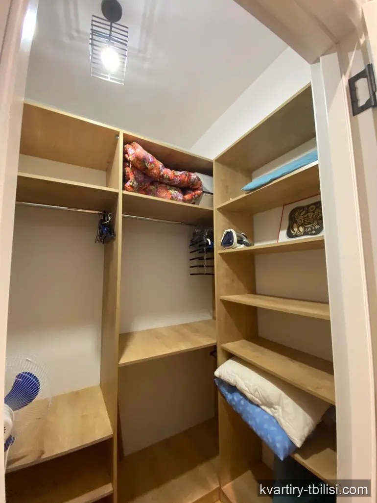 Трёхкомнатная квартира на Нутсубидзе — 1 200 USD/мес | Tbilisi Homes