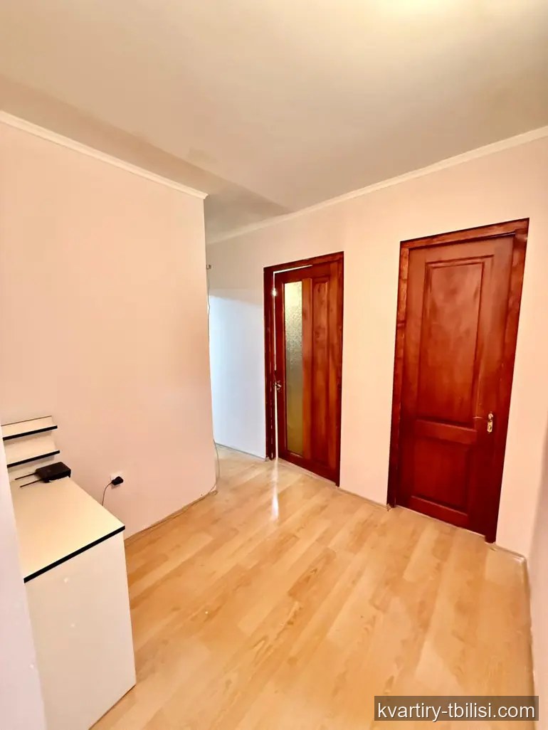 Трёхкомнатная квартира на Нутсубидзе — 500 USD/мес | Tbilisi Homes