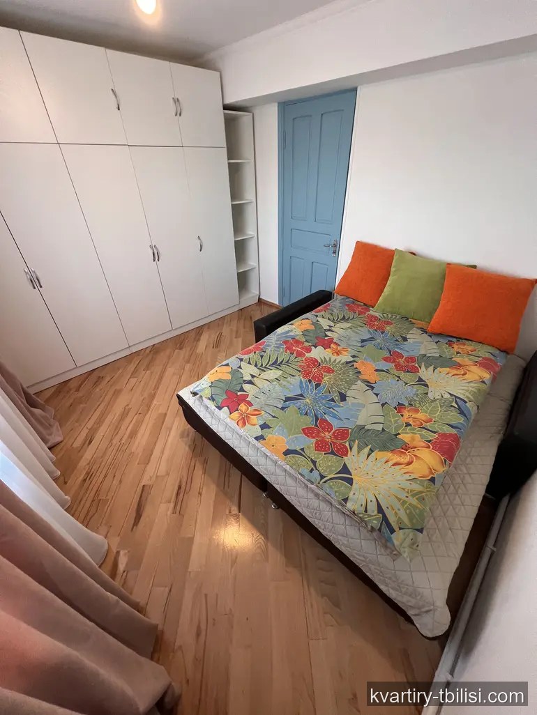 Трёхкомнатная квартира на Нутсубидзе — 615 USD/мес | Tbilisi Homes