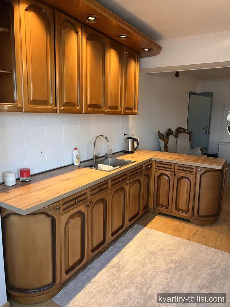 Трёхкомнатная квартира на Нутсубидзе — 615 USD/мес | Tbilisi Homes