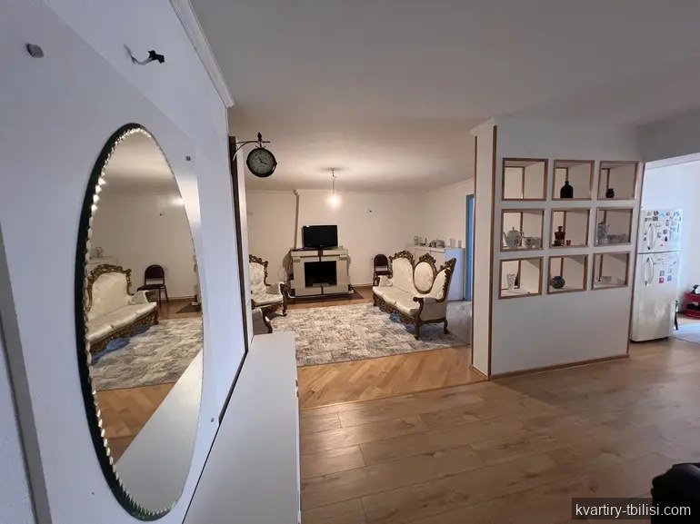 Трёхкомнатная квартира на Нутсубидзе — 615 USD/мес | Tbilisi Homes