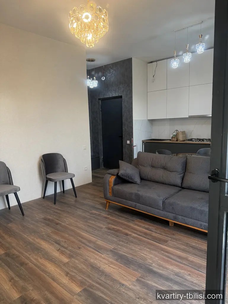 Трёхкомнатная квартира на Нутсубидзе — 750 USD/мес | Tbilisi Homes