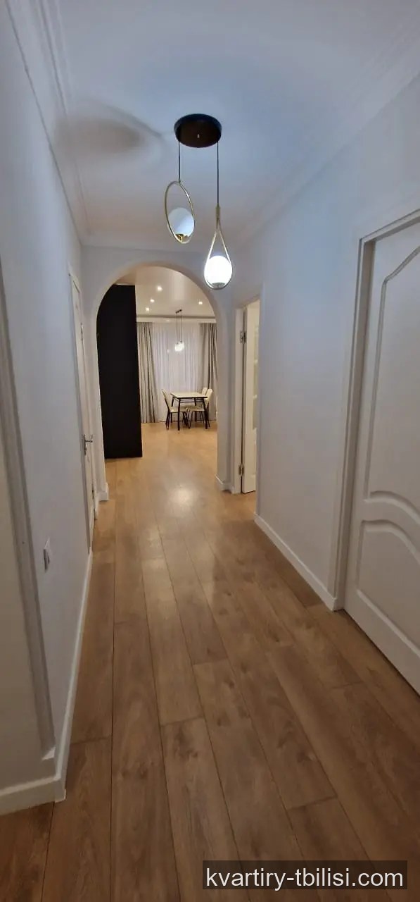 Трёхкомнатная квартира на Нутсубидзе — 690 USD/мес | Tbilisi Homes