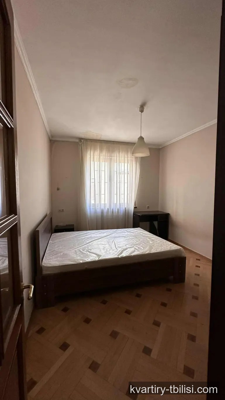 Четырёхкомнатная квартира на Нутсубидзе — 750 USD/мес | Tbilisi Homes