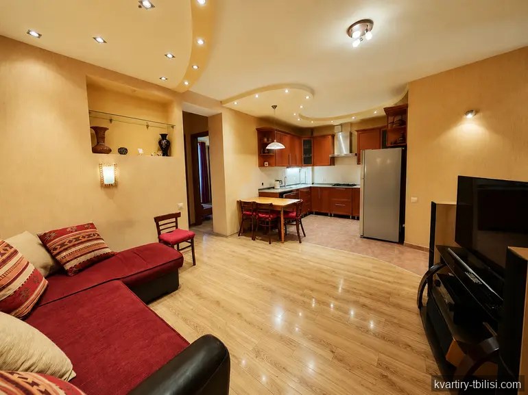 Четырёхкомнатная квартира в Тбилиси — 800 USD/мес | Tbilisi Homes