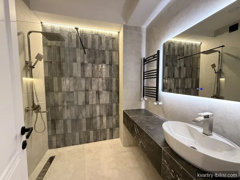 Двухкомнатная квартира в Ортачале — 800 USD/мес | Tbilisi Homes