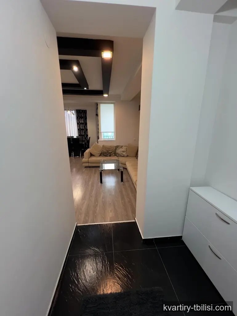 Трёхкомнатная квартира в Ортачале — 750 USD/мес | Tbilisi Homes