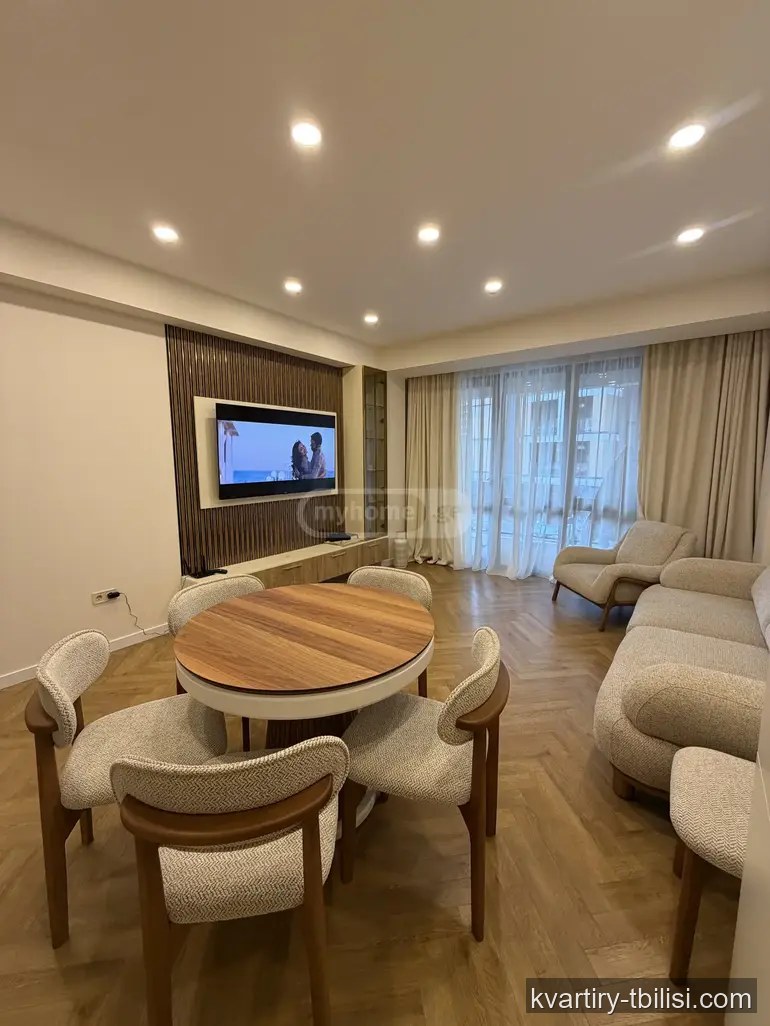 Трёхкомнатная квартира в Ортачале — 1 800 USD/мес | Tbilisi Homes