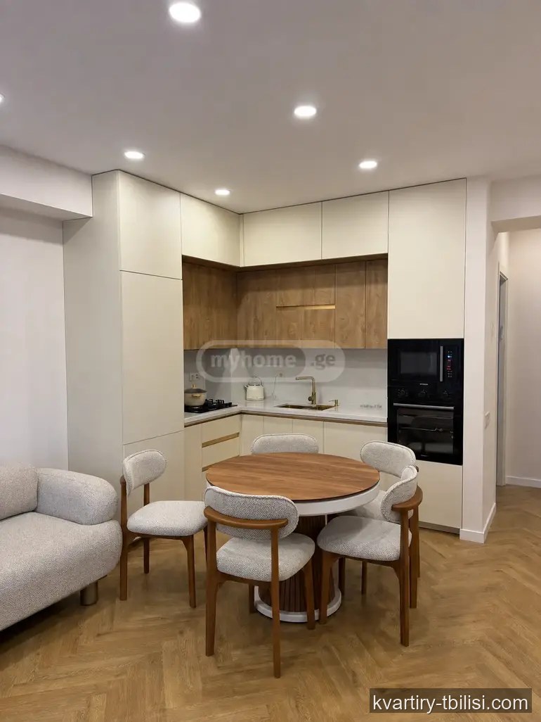Трёхкомнатная квартира в Ортачале — 1 800 USD/мес | Tbilisi Homes
