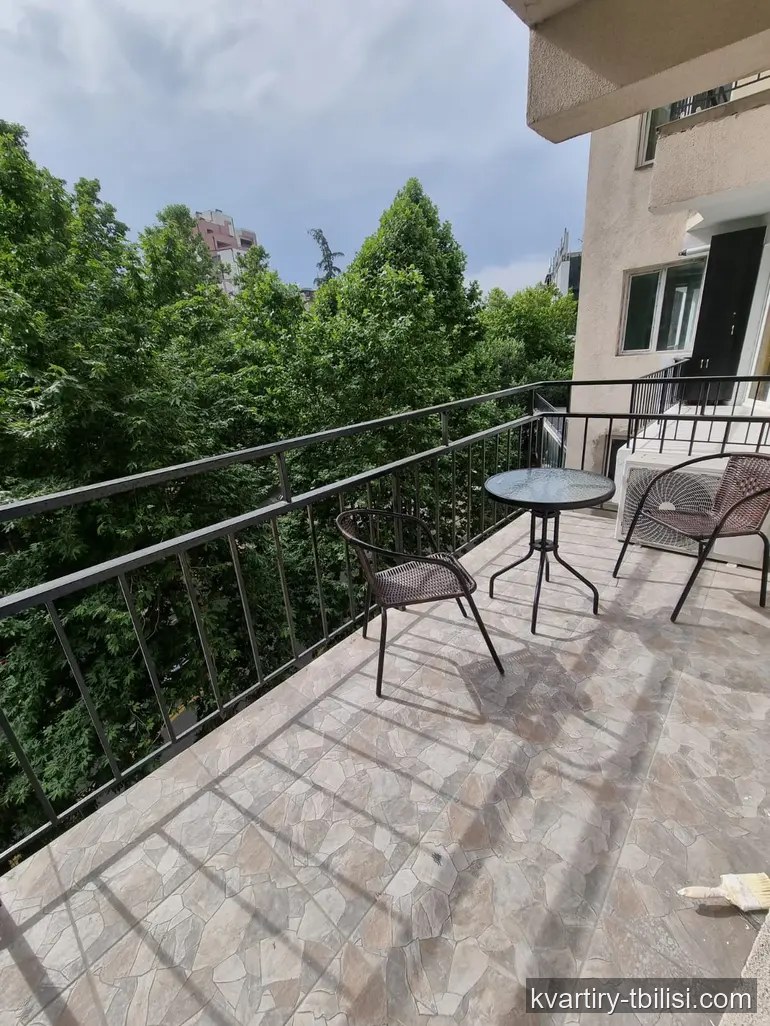 Трёхкомнатная квартира в Ортачале — 1 100 USD/мес | Tbilisi Homes