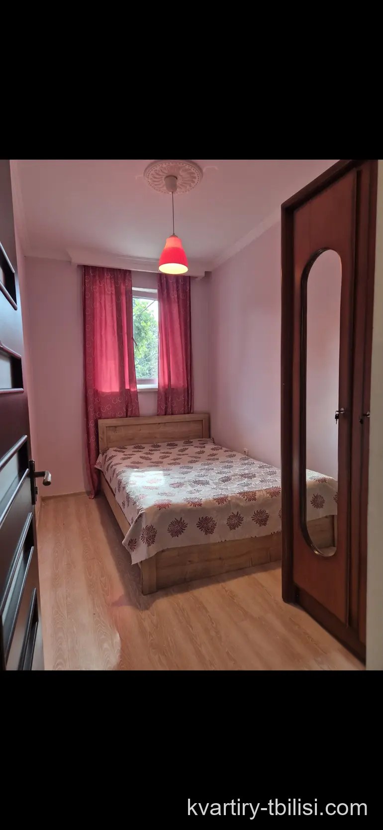 3-bedroom Apartment for rent in Ortachala, Tbilisi, 58 sqm, floor 1/3 — 537 USD/month | Tbilisi Homes