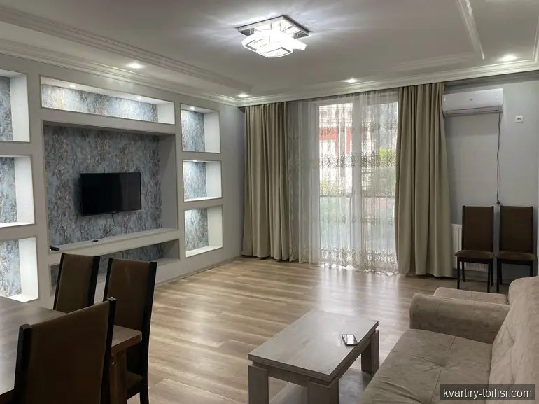 Трёхкомнатная квартира в Ортачале — 550 USD/мес | Tbilisi Homes