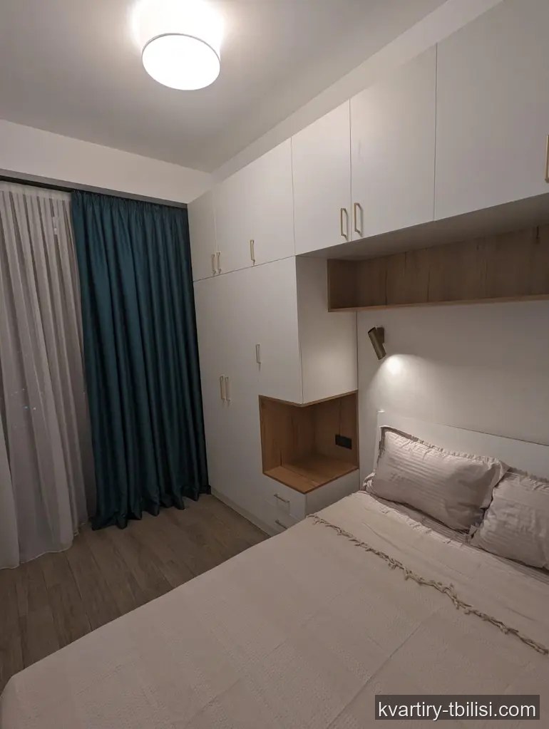 4-bedroom Apartment for rent in Ortachala, Tbilisi, 99 sqm, floor 16/17 — 1 200 USD/month | Tbilisi Homes