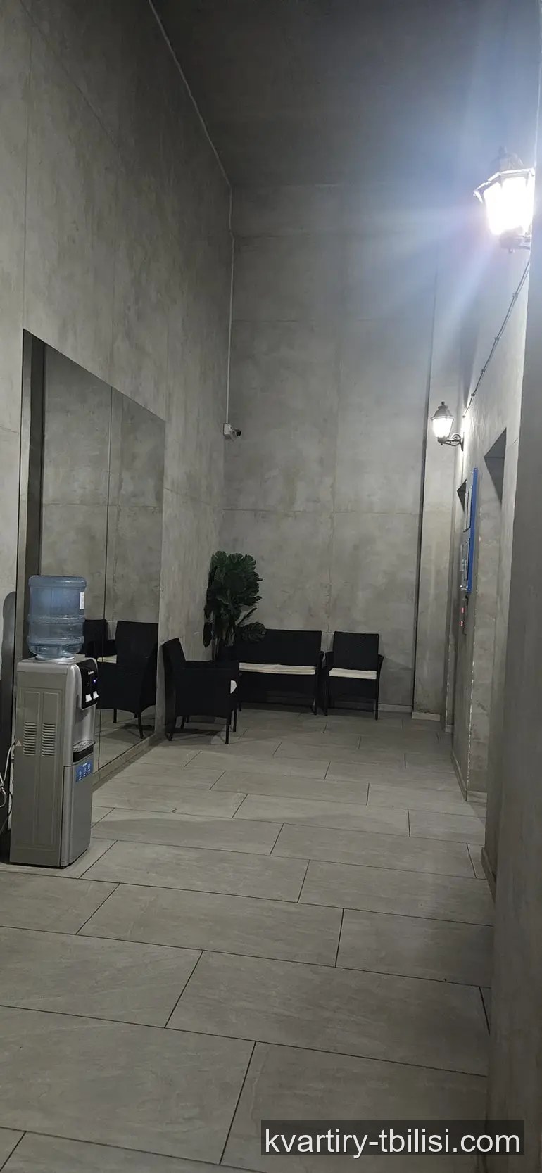Четырёхкомнатная квартира в Ортачале — 1 050 USD/мес | Tbilisi Homes