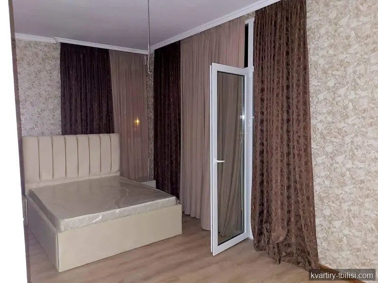 Четырёхкомнатная квартира в Ортачале — 800 USD/мес | Tbilisi Homes