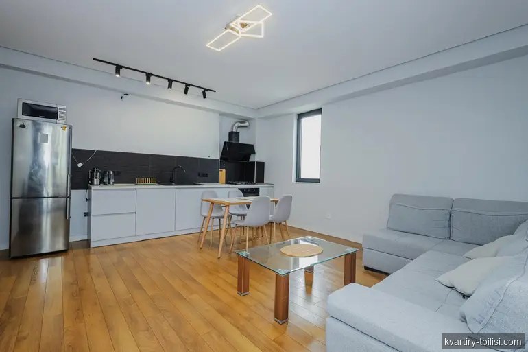 Четырёхкомнатная квартира в Ортачале — 1 500 USD/мес | Tbilisi Homes