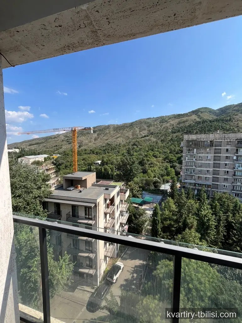 ქირავდება 5 ოთახიანი ბინა ორთაჭალაში, 200 მ², 8/8 სართული — 1 700 USD/თვეში | Tbilisi Homes