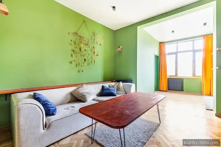 5-bedroom apartment