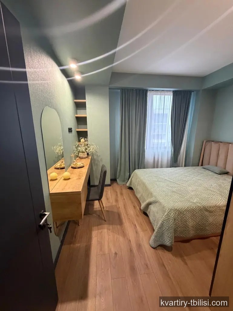 5-bedroom Apartment for rent in Ortachala, Tbilisi, 180 sqm, floor 13/15 — 1 800 USD/month | Tbilisi Homes
