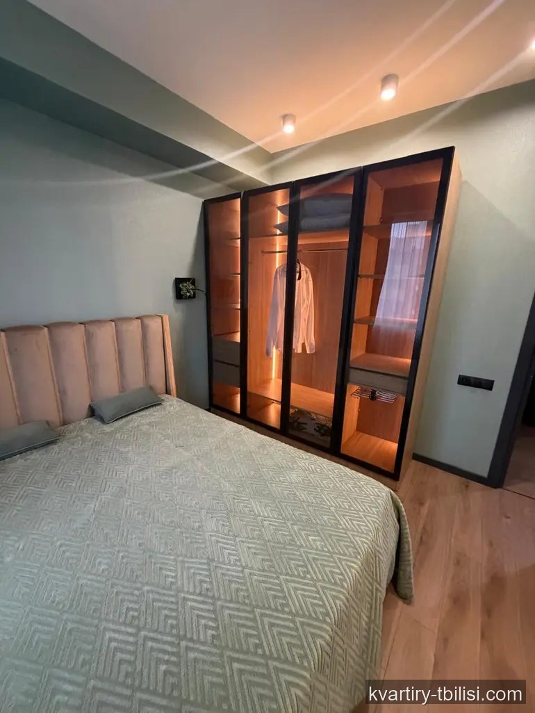 5-bedroom Apartment for rent in Ortachala, Tbilisi, 180 sqm, floor 13/15 — 1 800 USD/month | Tbilisi Homes