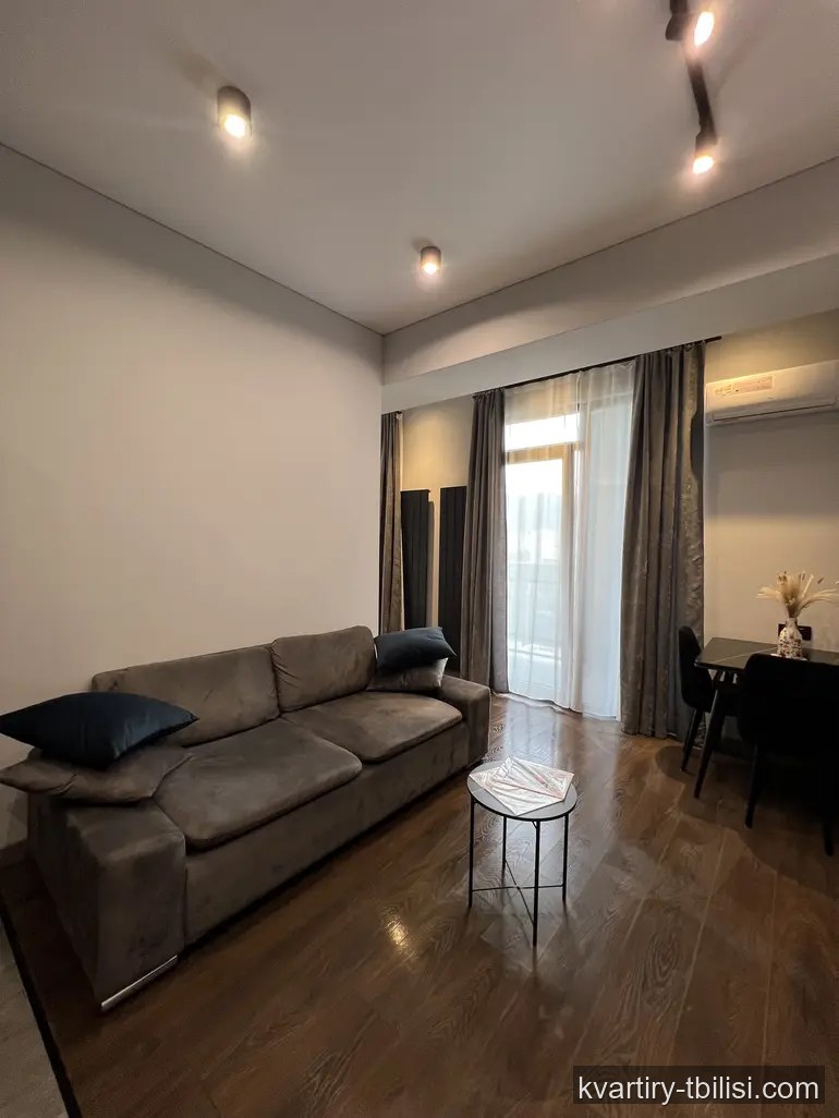 Однокомнатная квартира на Сабуртало — 800 USD/мес | Tbilisi Homes