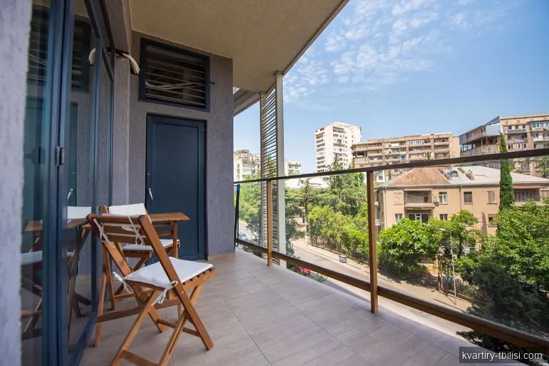 Двухкомнатная квартира на Сабуртало — 1 000 USD/мес | Tbilisi Homes