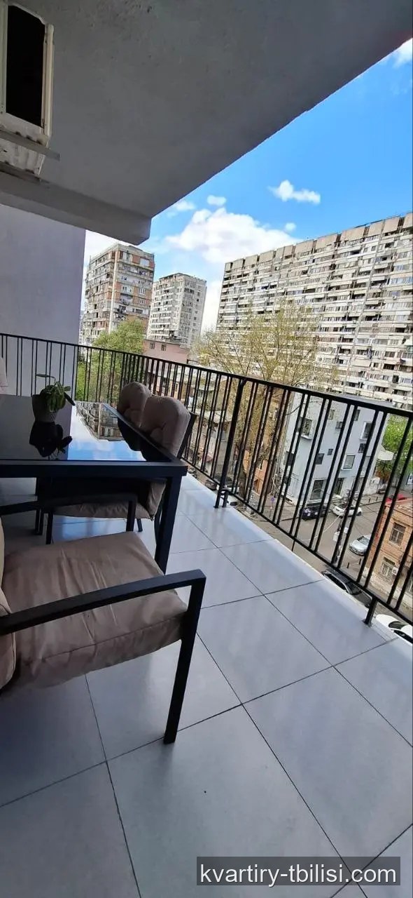 ქირავდება 2 ოთახიანი ბინა საბურთალოზე, 53 მ², 5/10 სართული — 550 USD/თვეში | Tbilisi Homes
