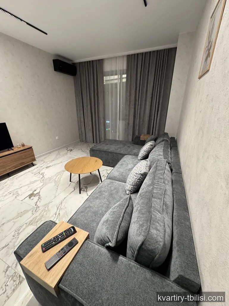 Двухкомнатная квартира на Сабуртало — 1 150 USD/мес | Tbilisi Homes
