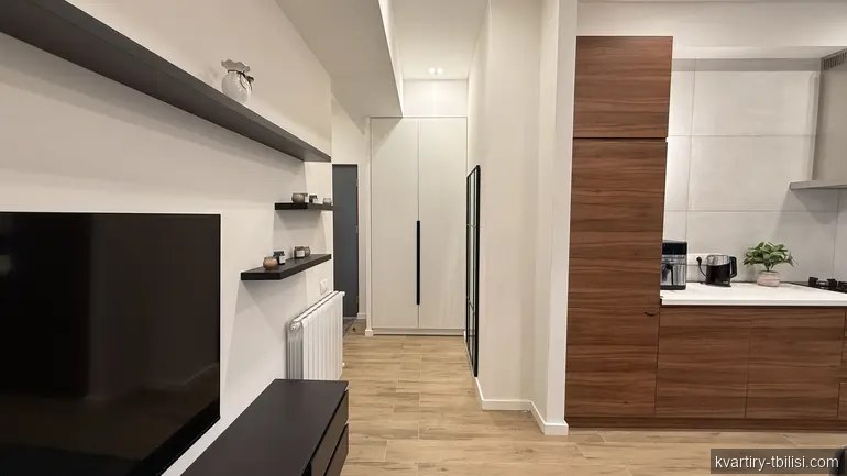 Двухкомнатная квартира на Сабуртало — 1 000 USD/мес | Tbilisi Homes