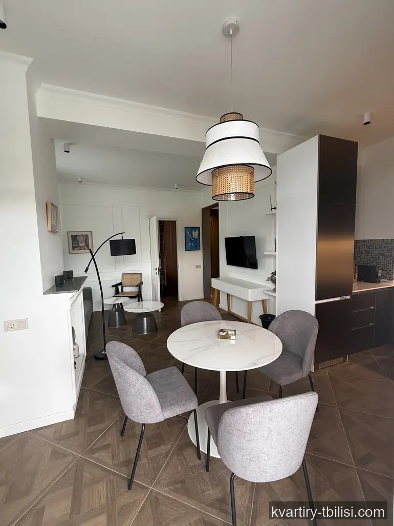 Двухкомнатная квартира на Сабуртало — 1 000 USD/мес | Tbilisi Homes