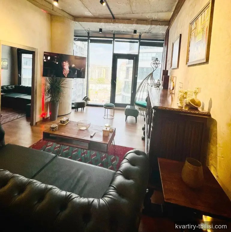 Двухкомнатная квартира на Сабуртало — 2 000 USD/мес | Tbilisi Homes