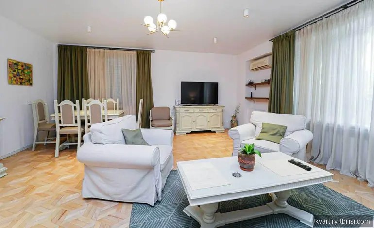 2-bedroom Apartment for rent in Saburtalo, Tbilisi, 75 sqm, floor 1/9 — 850 USD/month | Tbilisi Homes