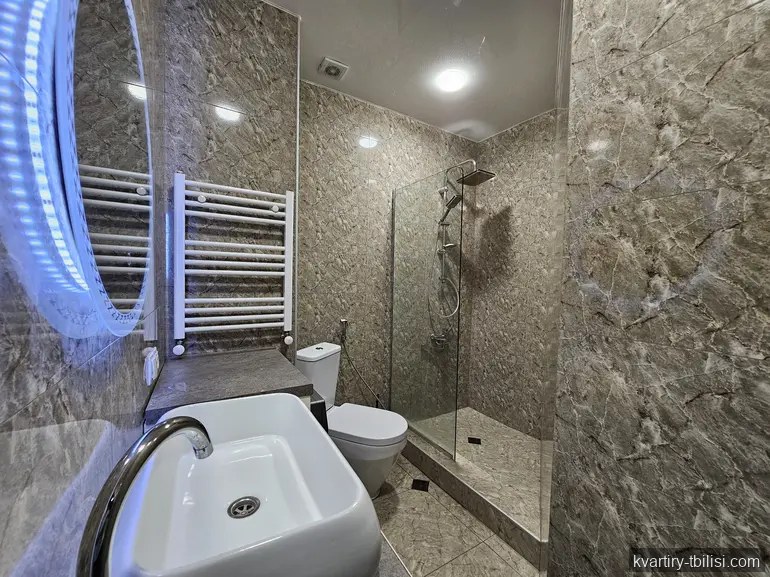 Двухкомнатная квартира на Сабуртало — 700 USD/мес | Tbilisi Homes