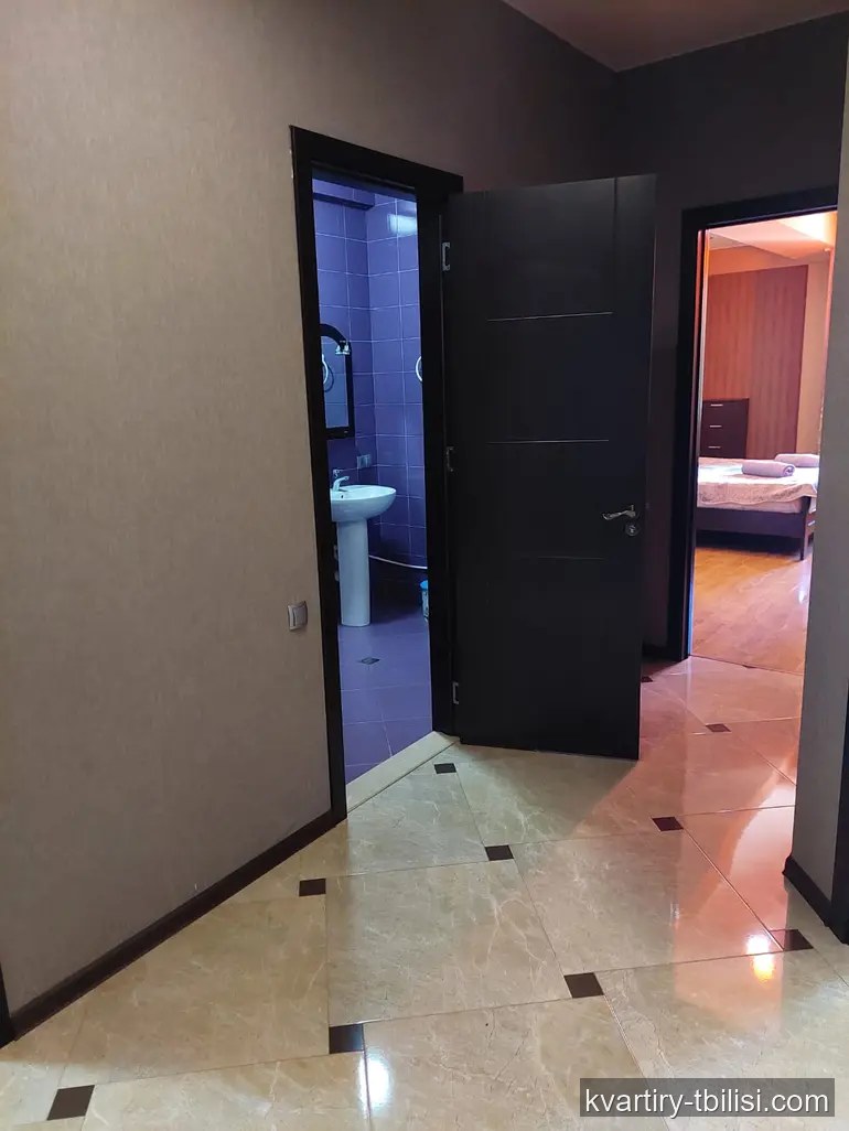 Двухкомнатная квартира на Сабуртало — 700 USD/мес | Tbilisi Homes